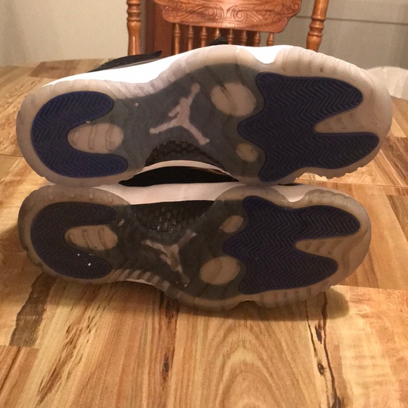 Space Jam 11s main image 5